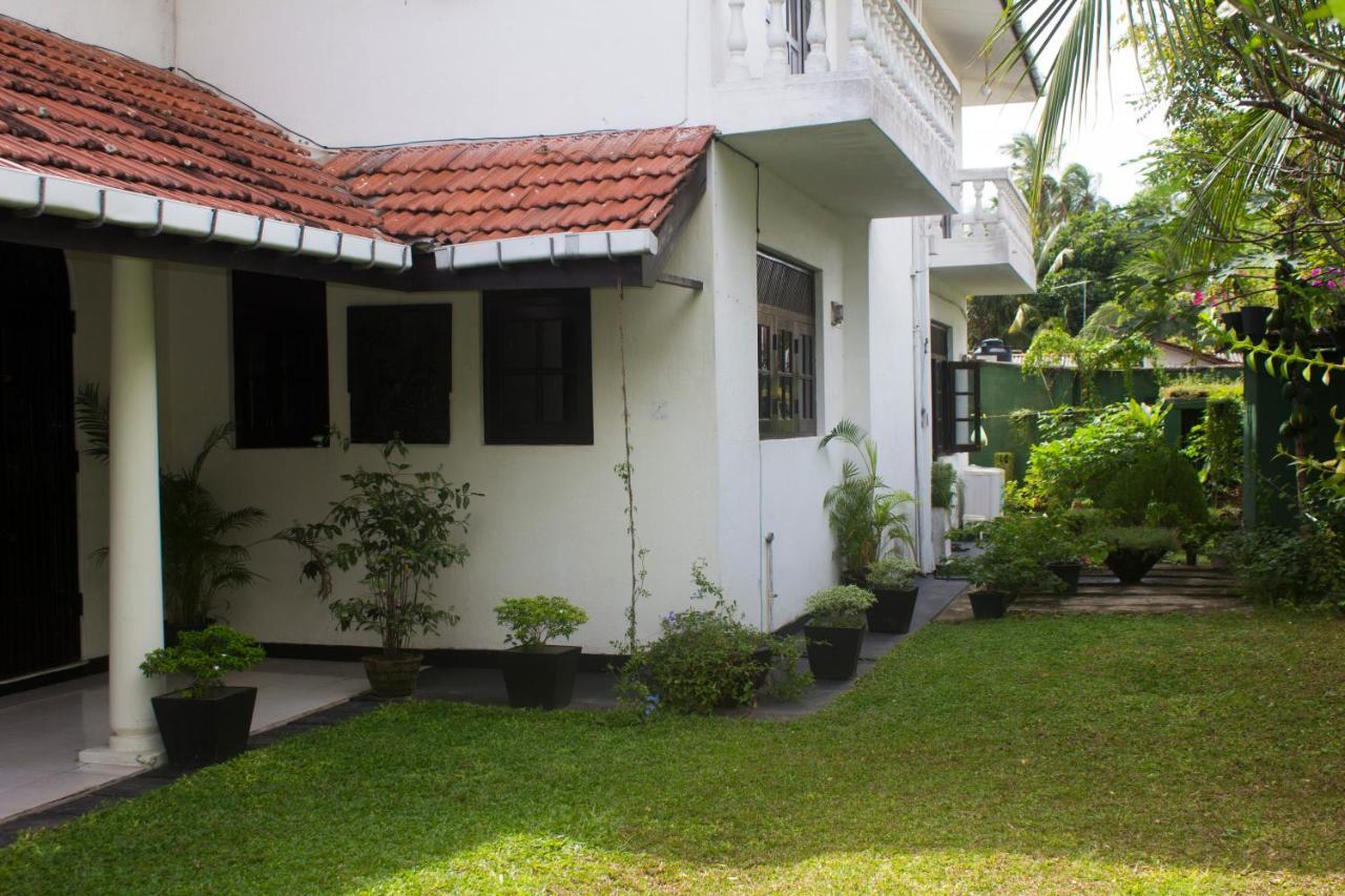 Airport Gateway Residence Negombo Eksteriør billede